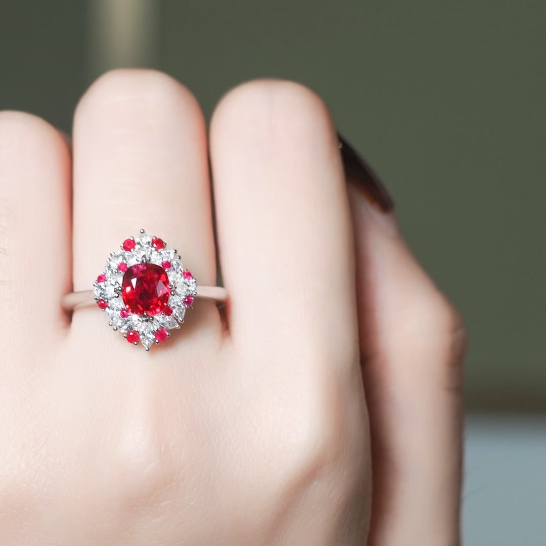 14k Gold 1.56 Ctw Natural Ruby & Diamond Ring - 6