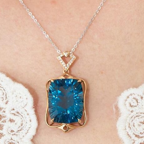 14k Gold 16.7 Ct Natural Topaz & Diamond Pendant( Without Chain ) - 9