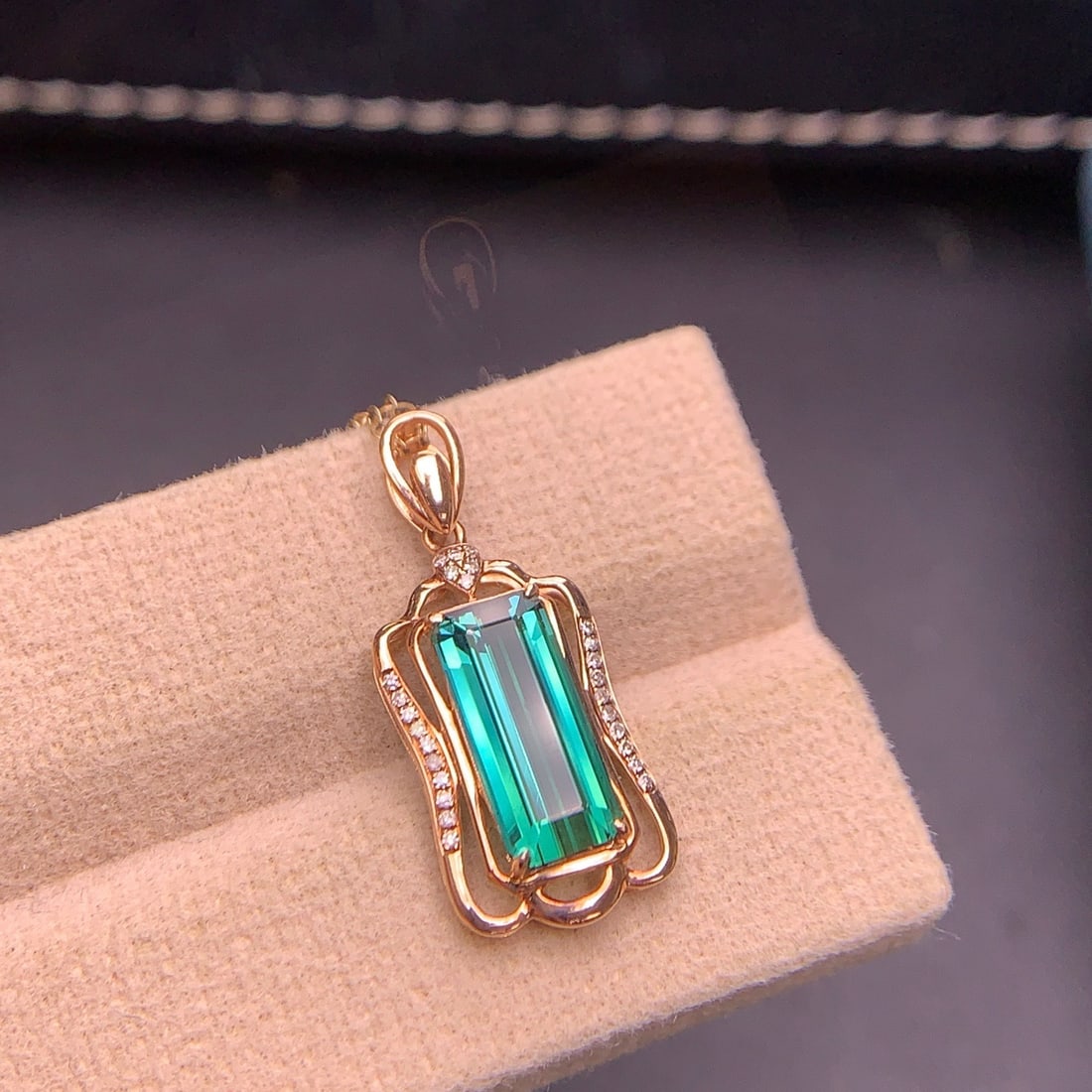 14k Gold 2.9 Ct Natural Tourmaline & Diamond Pendant( Without Chain ) - 2