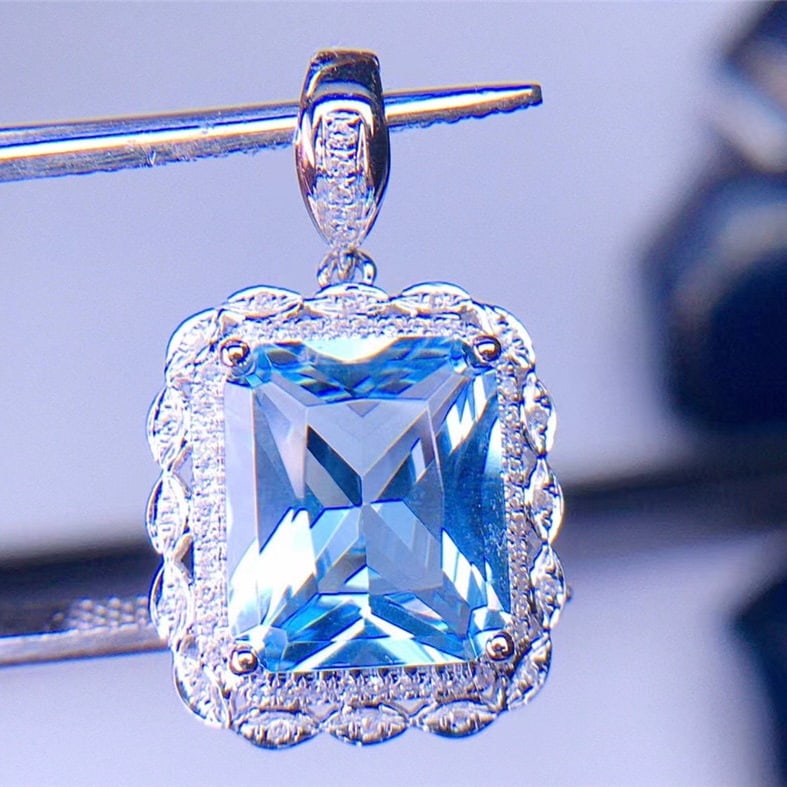 14k Gold 3.2 Ct Natural Aquamarine & Diamond Pendant( Without Chain ) (1 of 3)