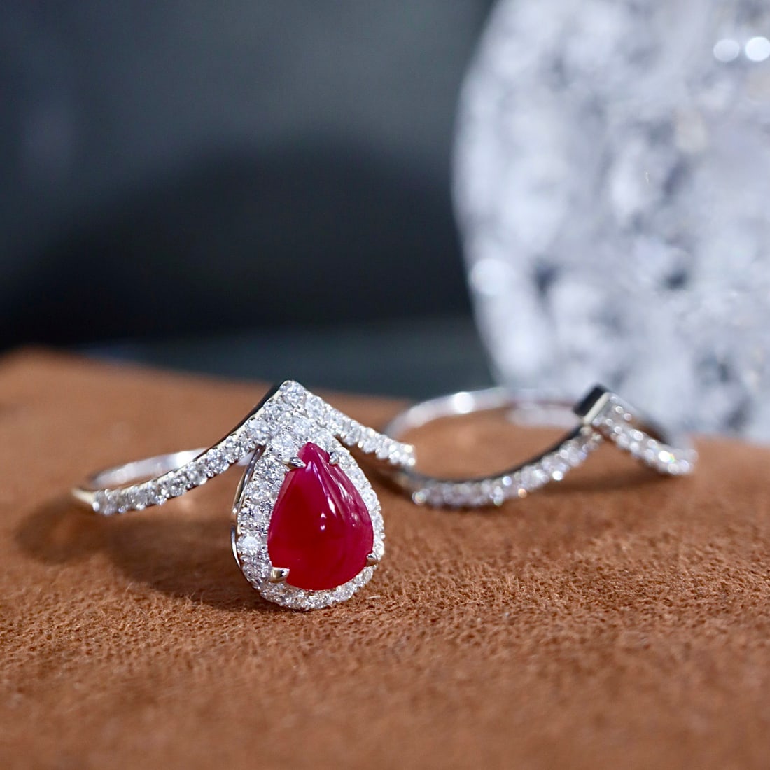 14k Gold 1.52 Ctw Natural Ruby & Diamond Ring - 2