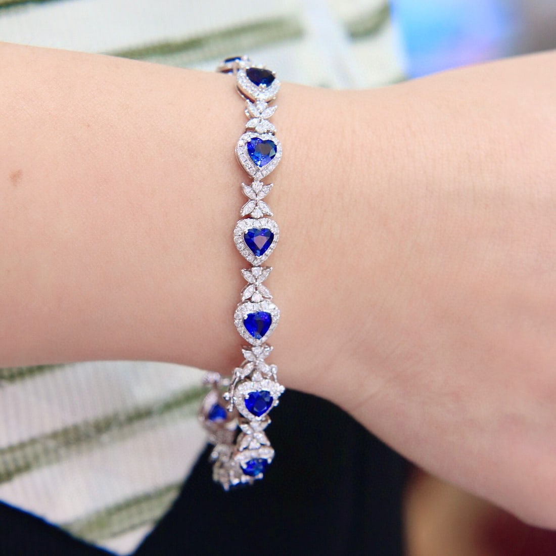14k Gold 8.48 Ctw Natural Sapphire & Diamond Bracelet - 5