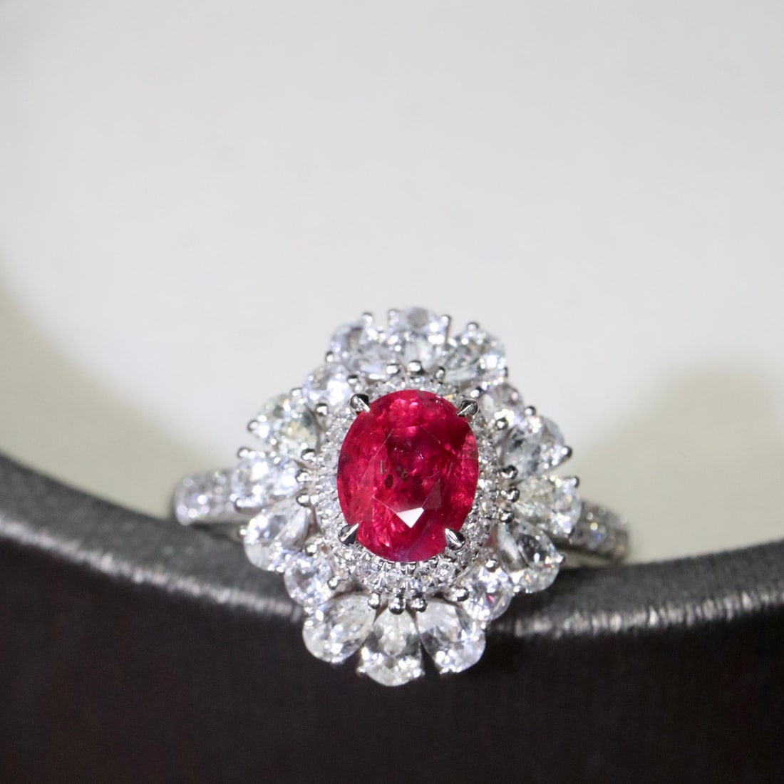 14k Gold 1.92 Ctw Natural Ruby & Sapphire Ring: Ref:231114321 // gold content:14k gold // ring size:7. 25us // // main gemstone:ruby // shape:oval // carat weight:0. 96ct // color:red // treatment:natural // // adjacent gemstone 2 : sapphire //