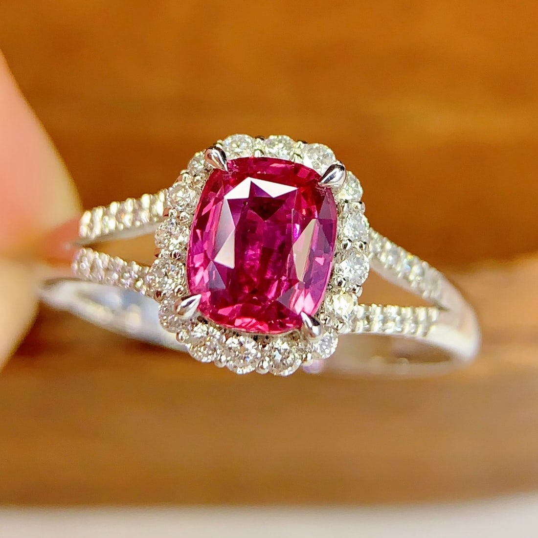 14k Gold 1.1 Ct Natural Sapphire & Diamond Ring - 4
