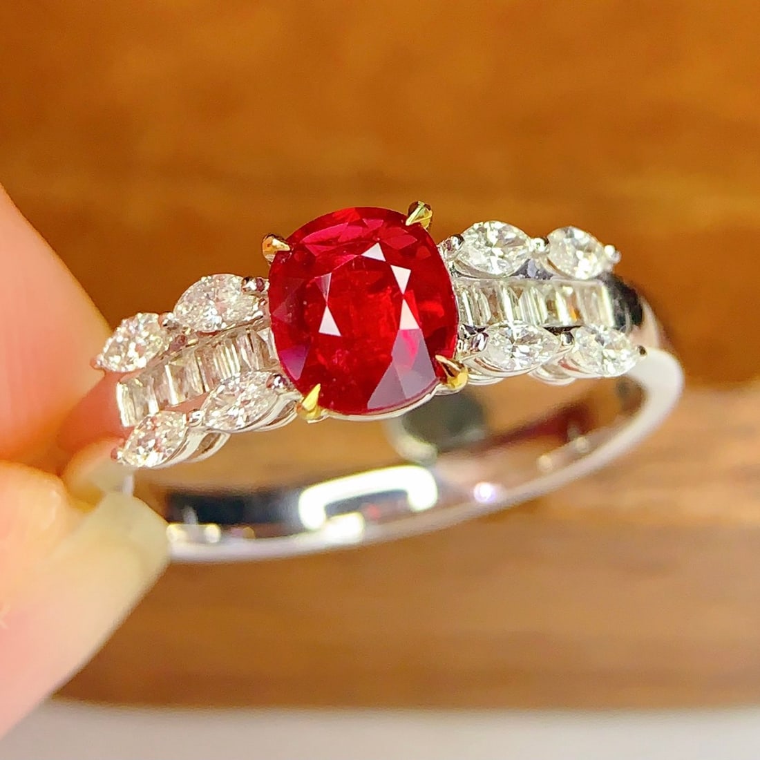 14k Gold 0.93 Ct Natural Ruby & Diamond Ring - 3