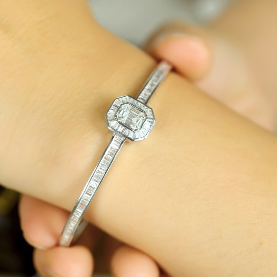 14k Gold 3.5 Ct Natural H Diamond Bangle - 6