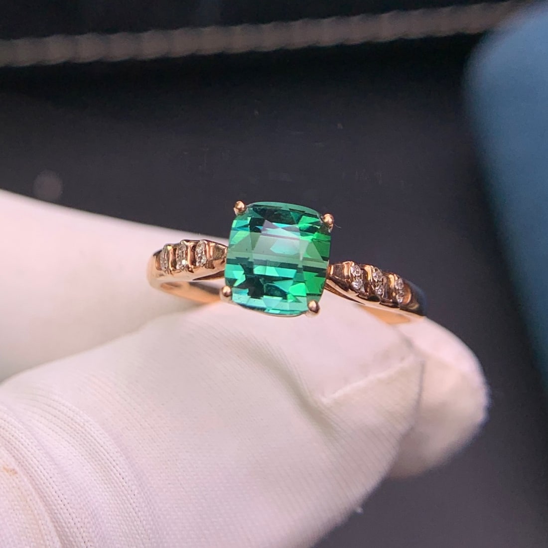 14k Gold 1.8 Ct Natural Tourmaline & Diamond Ring - 4