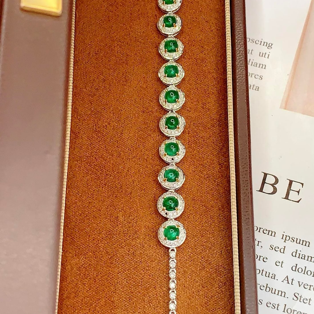 14k Gold 4.6 Ct Vivid Green Natural Emerald & Diamond Bracelet - 5