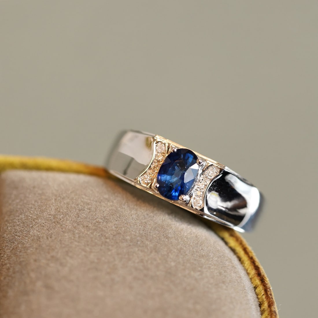 14k Gold 1.20 Ctw Natural Sapphire & Diamond Ring - 2