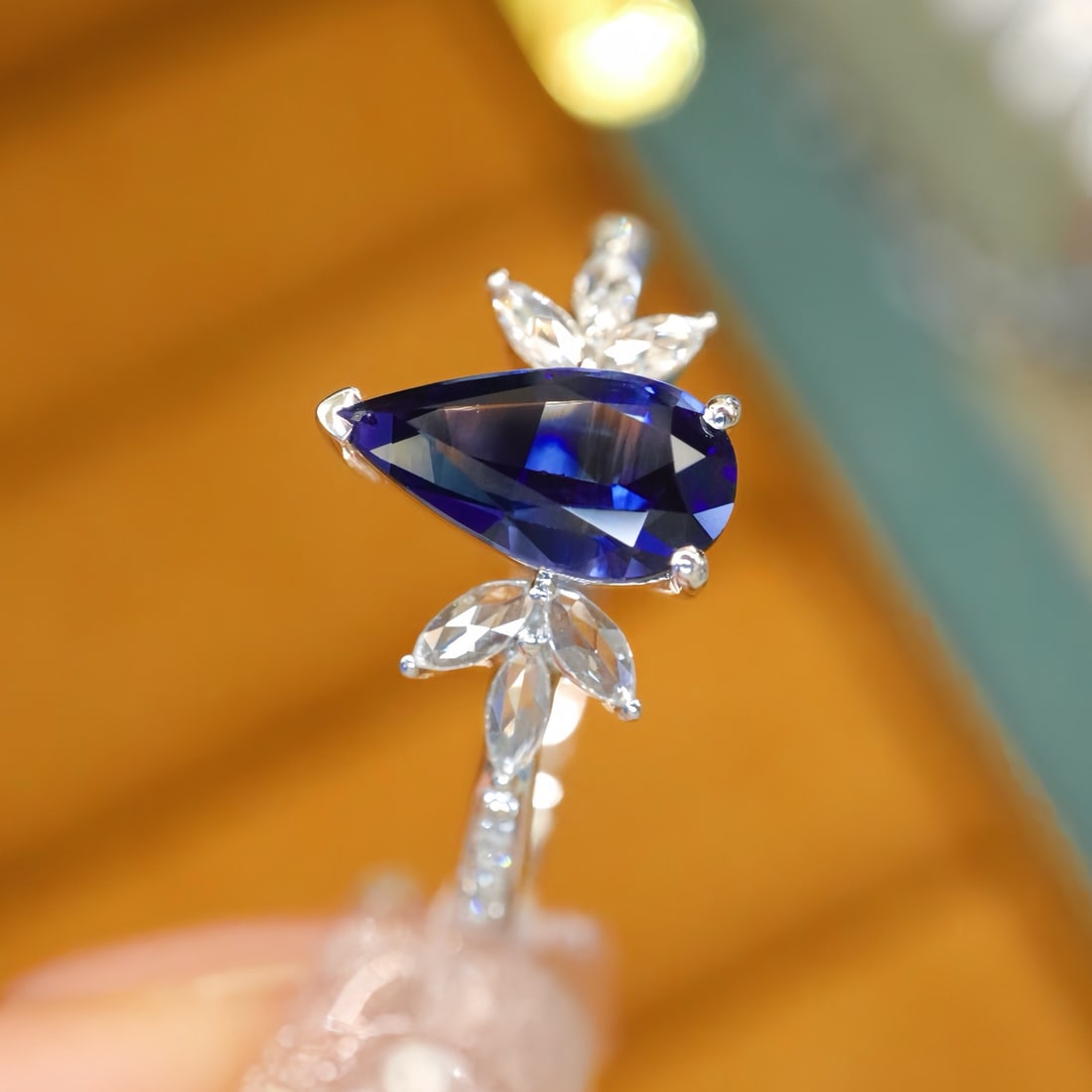 14k Gold 1.40 Ctw Natural Sapphire & Diamond Ring - 2