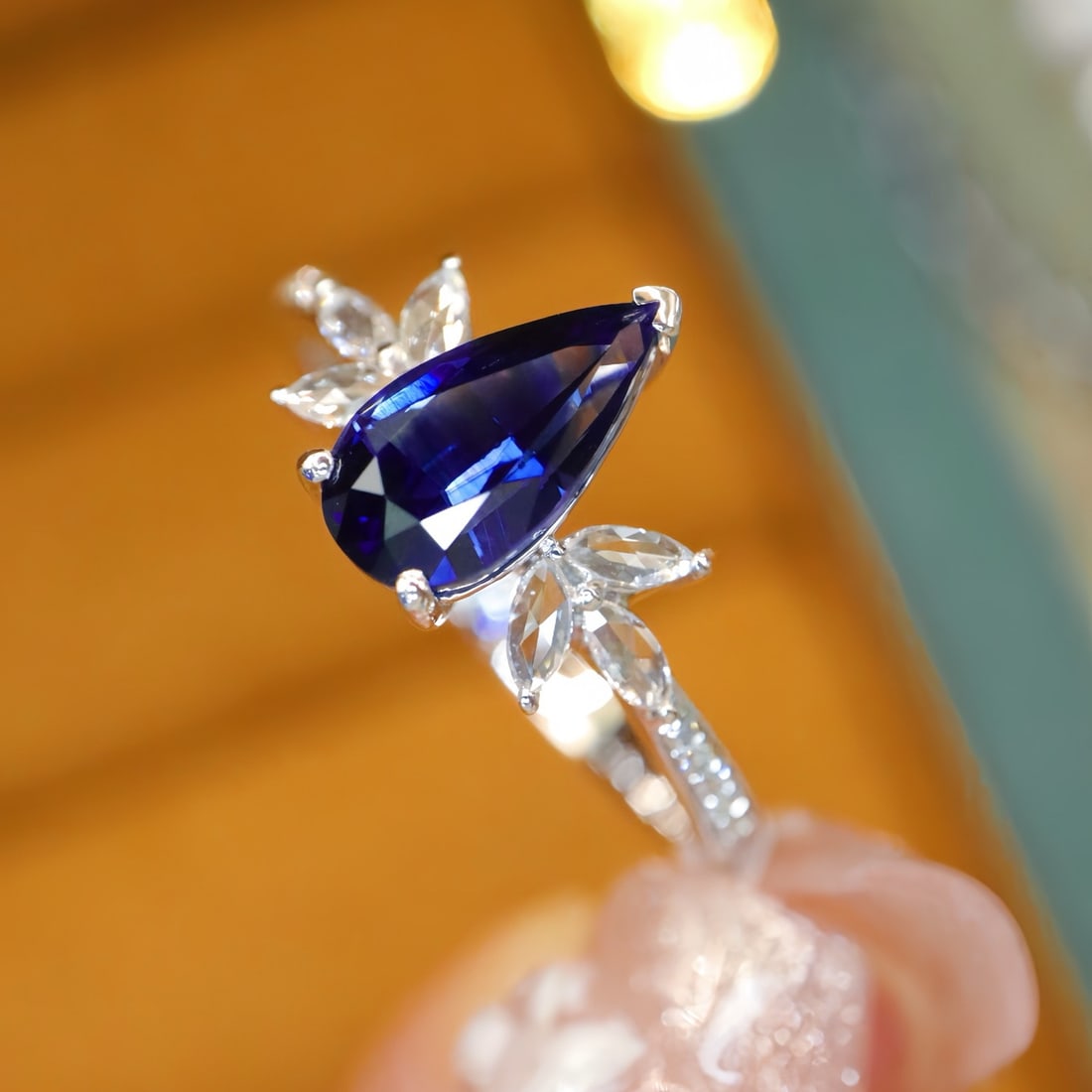 14k Gold 1.40 Ctw Natural Sapphire & Diamond Ring - 3