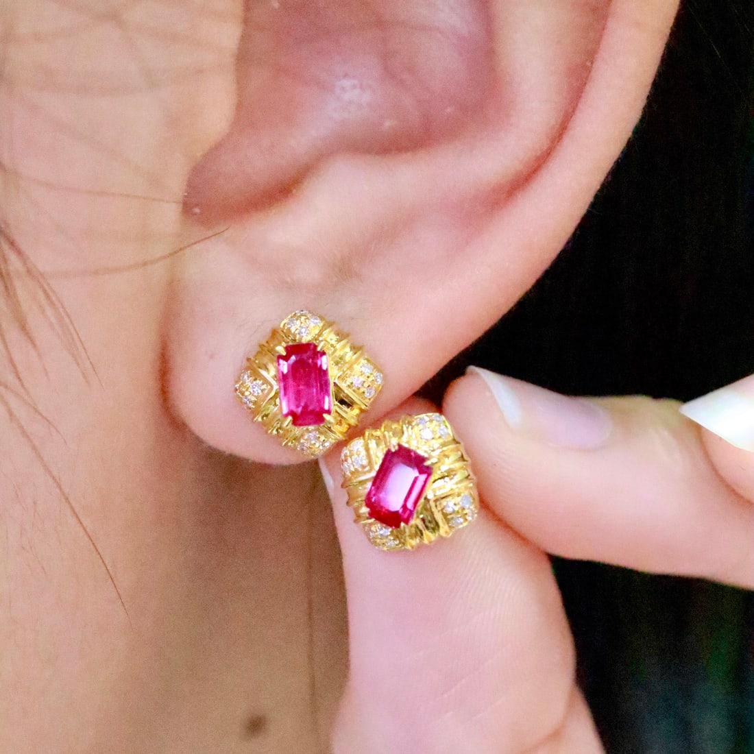 14k Gold 0.65 Ctw Natural Ruby & Diamond Earrings - 5