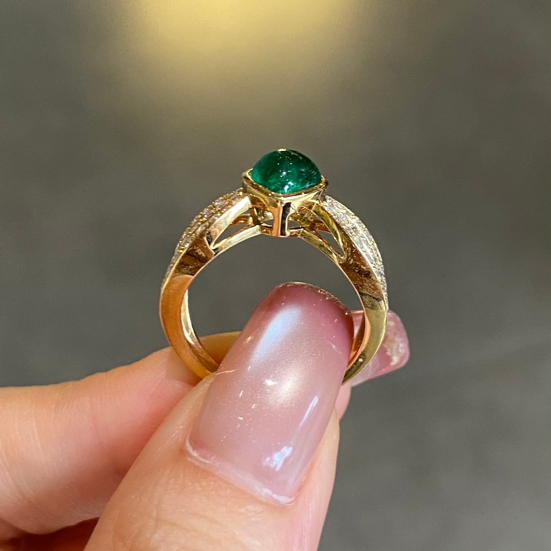 14k Gold 2.01 Ctw Vivid Green Natural Emerald & Diamond Ring - 3