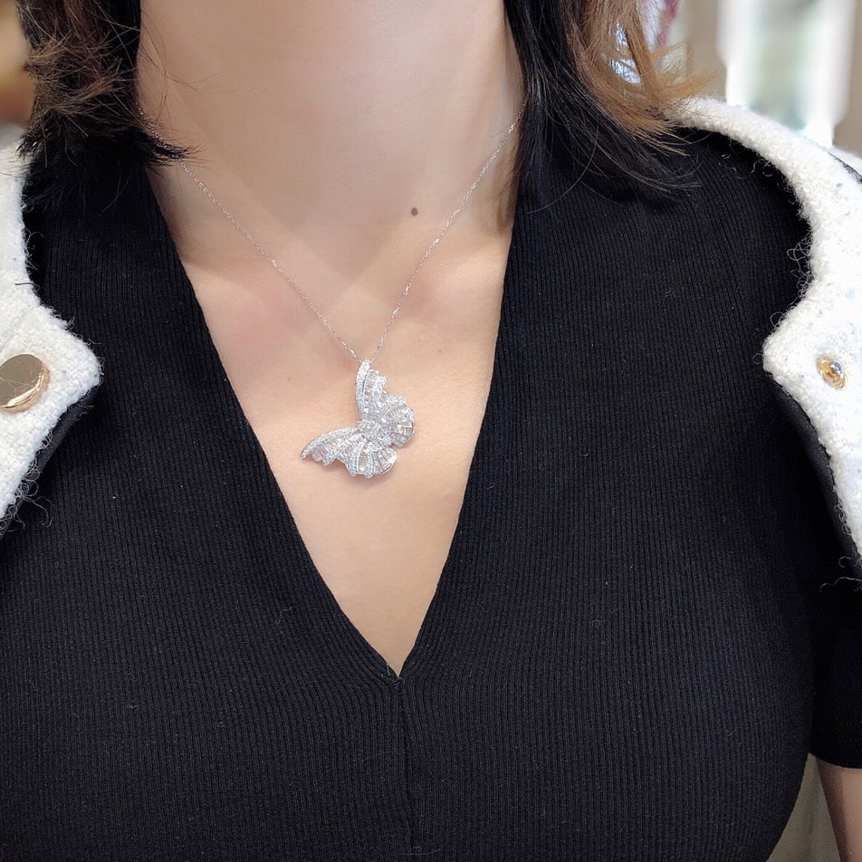 14k Gold 1.5 Ct Natural H Diamond & Butterfly Pendant( Without Chain ) - 4