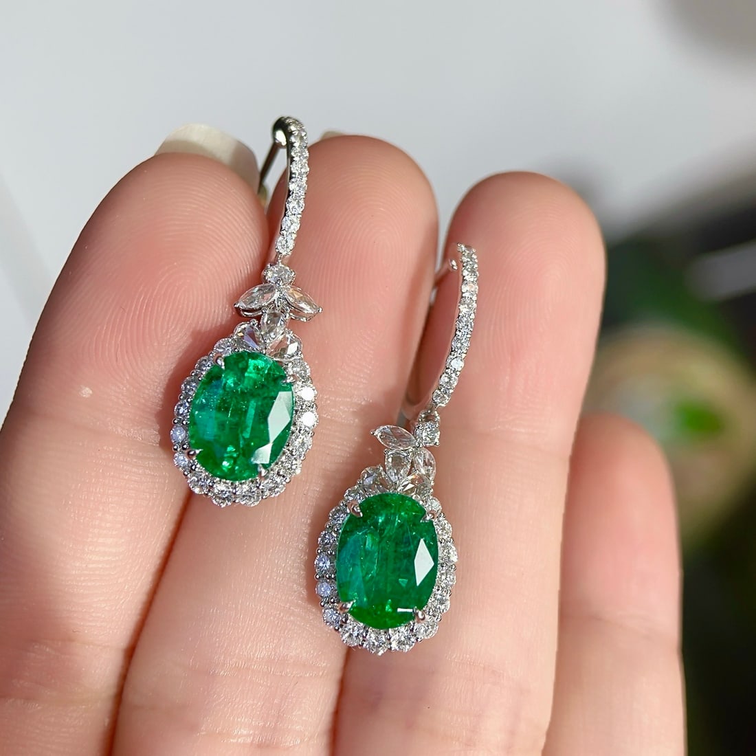 14k Gold 5.65 Ctw Vivid Green Natural Emerald & Diamond Earrings - 2