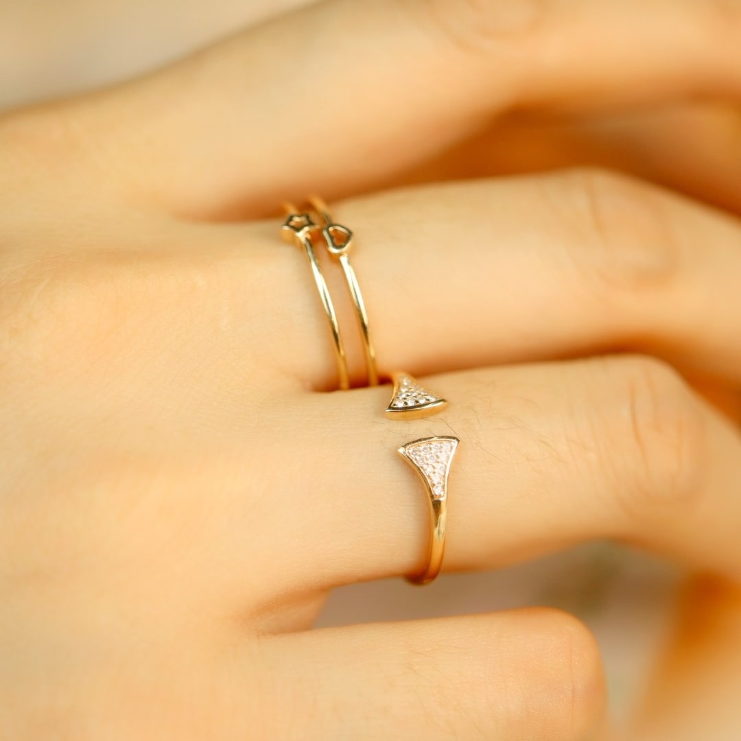 14k Gold 0.08 Ct Natural H Diamond Ring - 4