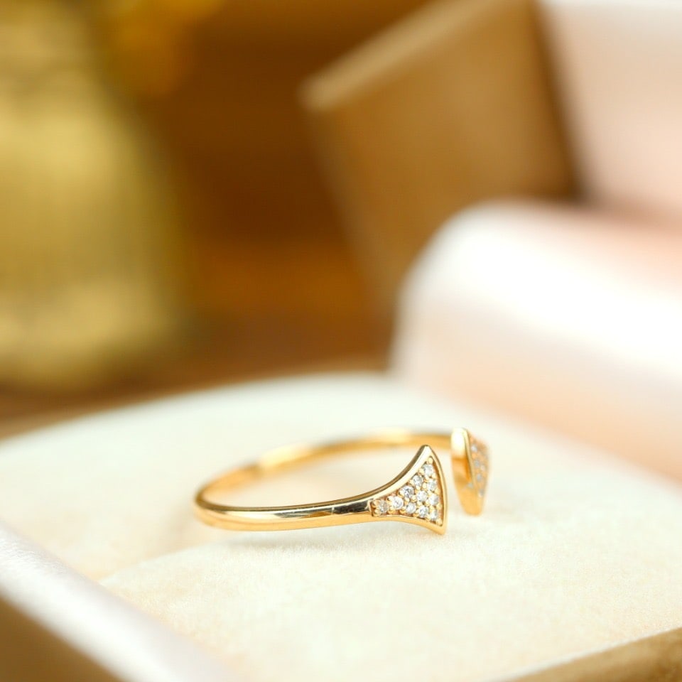 14k Gold 0.08 Ct Natural H Diamond Ring - 5