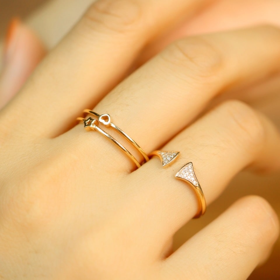 14k Gold 0.08 Ct Natural H Diamond Ring - 6