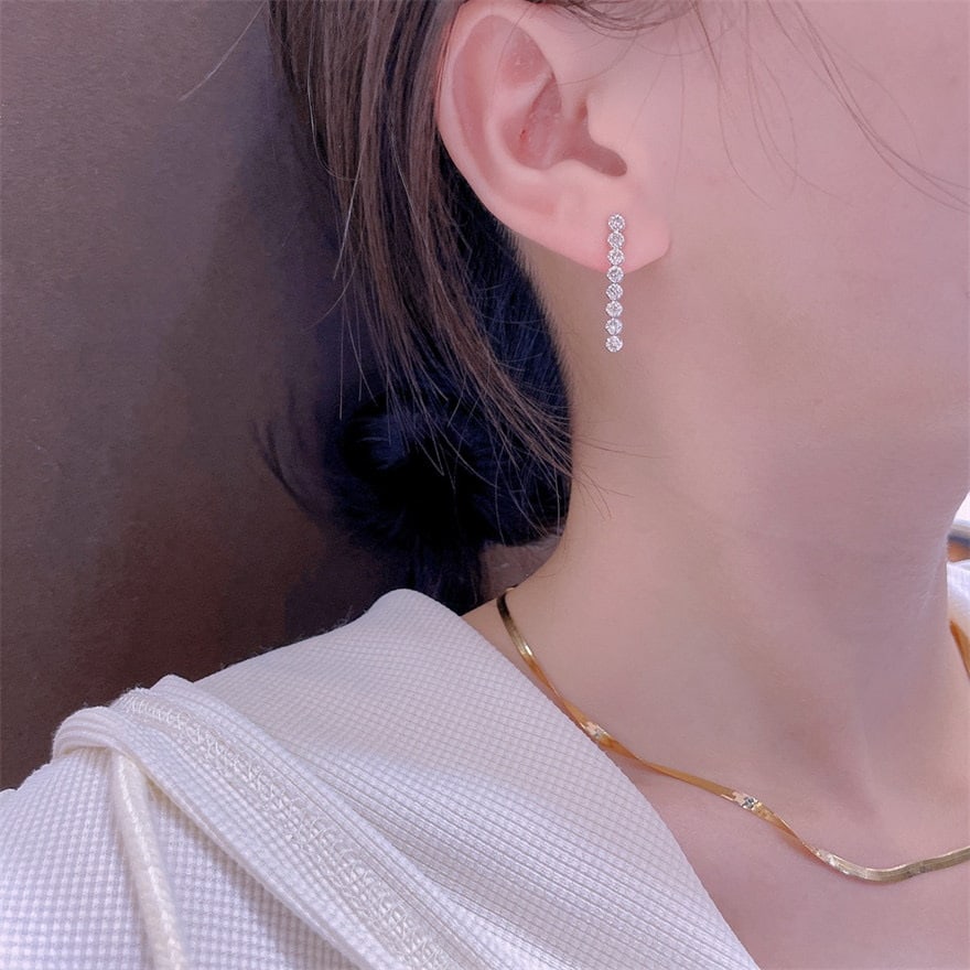 14k Gold 0.6 Ct Natural H Diamond Earrings - 4