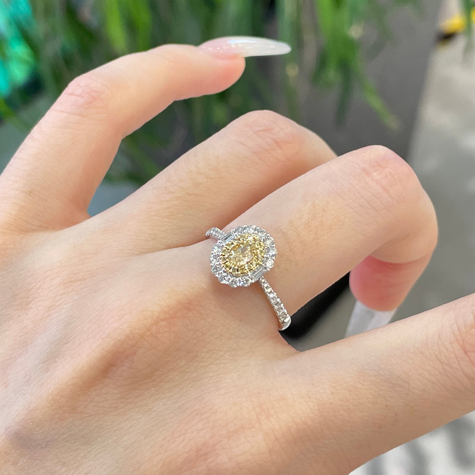 14k Gold 0.64 Ctw Natural Yellow Diamond & Diamond Ring - 3