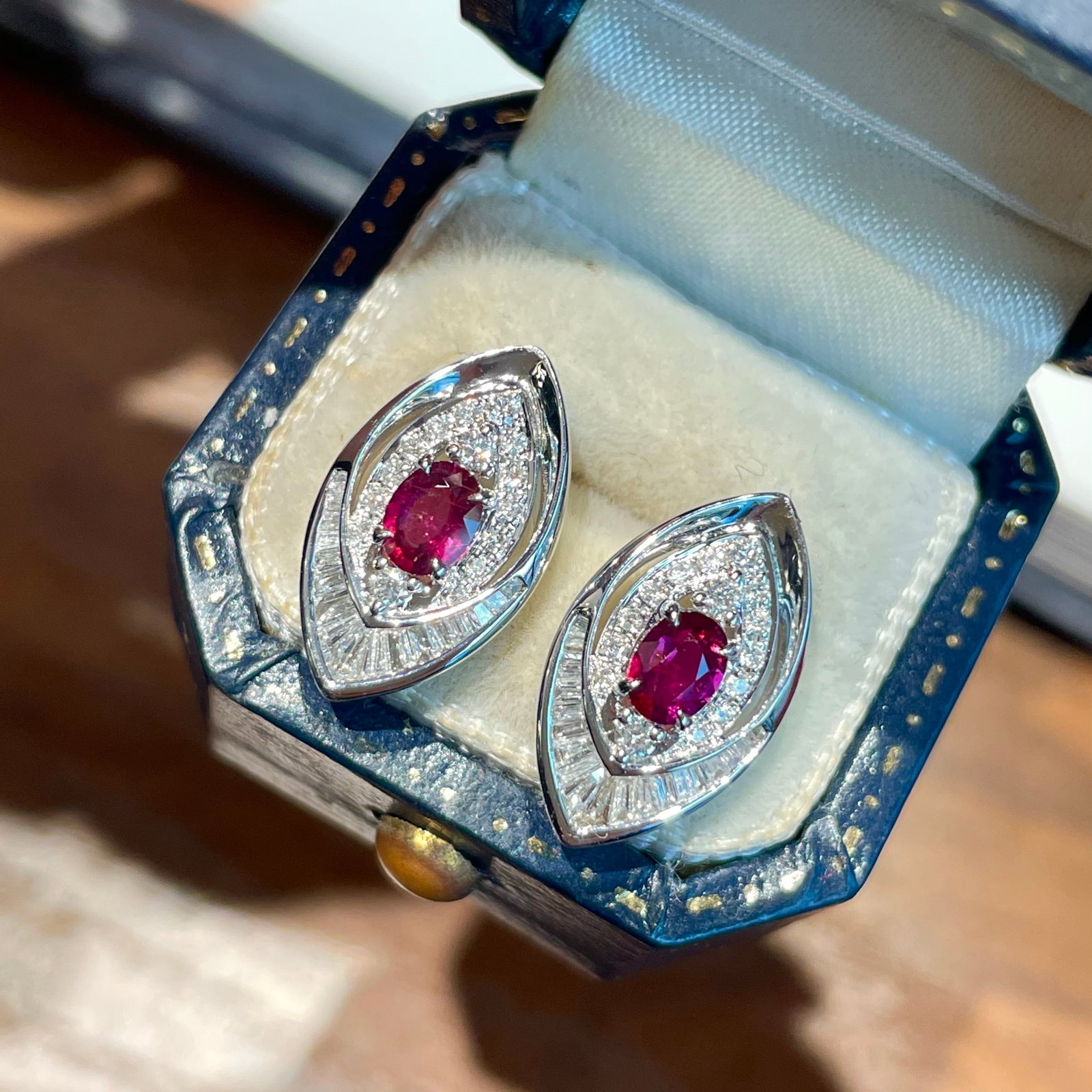14k Gold 0.62 Ct Natural Ruby & Diamond Earrings - 3
