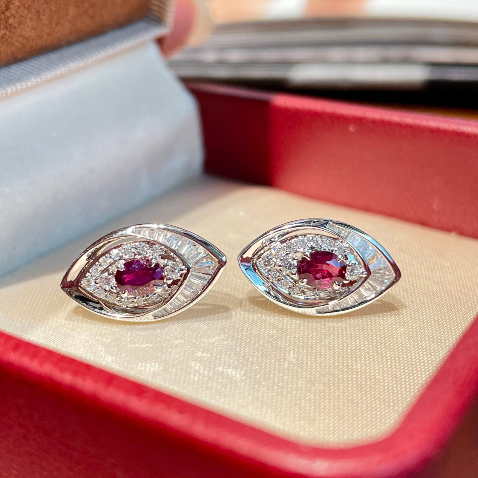 14k Gold 0.62 Ct Natural Ruby & Diamond Earrings - 7