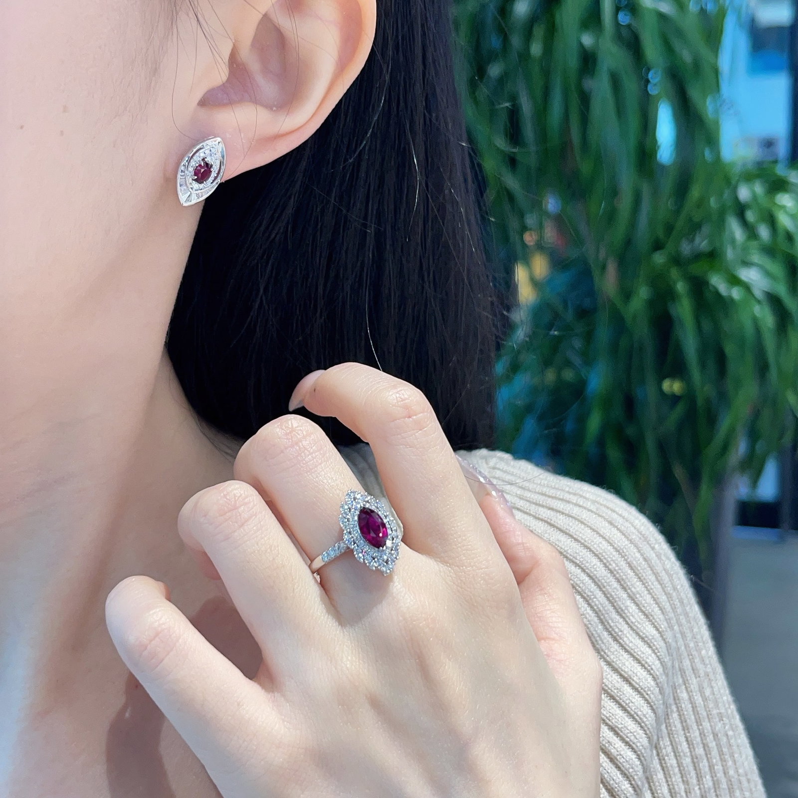 14k Gold 0.62 Ct Natural Ruby & Diamond Earrings - 8