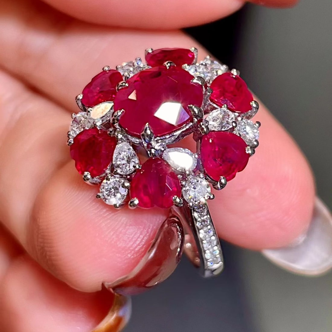 14k Gold 4.77 Ctw Natural Ruby & Ruby Ring - 4