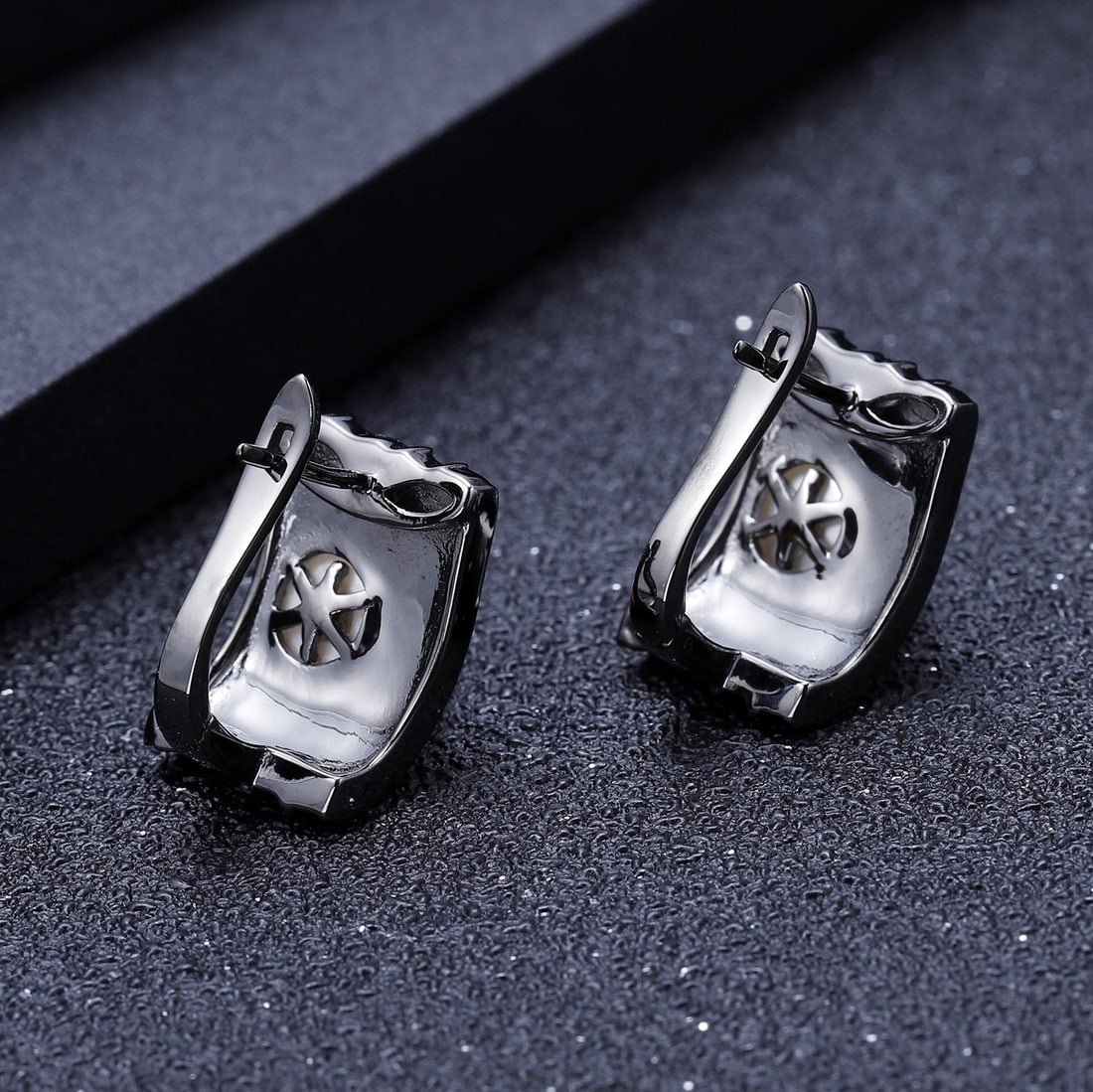 925 Sterling Silver Natural Fresh-water Pearl Earrings - 4