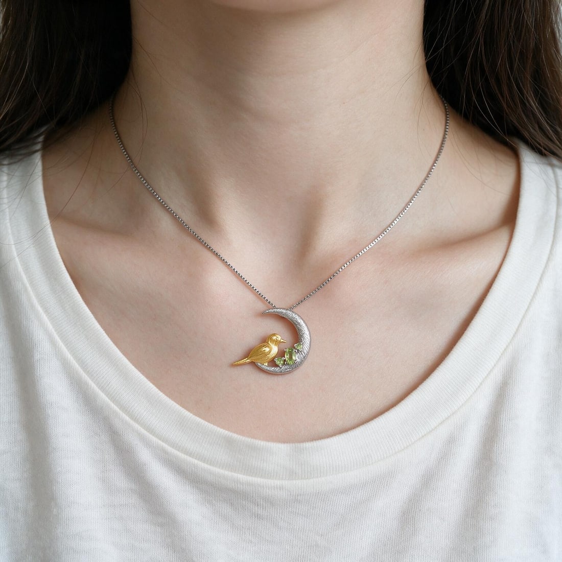 925 Sterling Silver Natural Peridot & Bird Necklace - 5