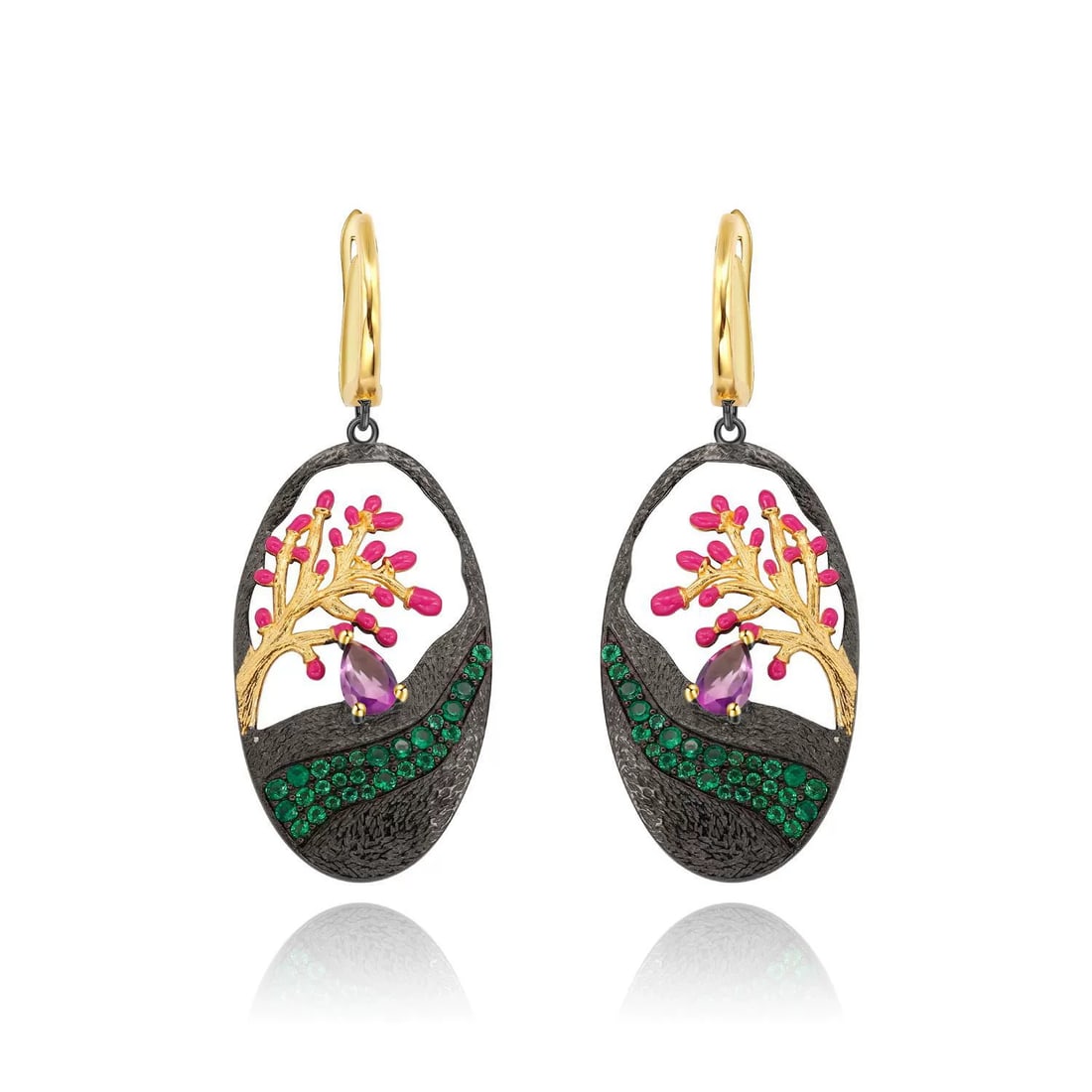 925 Sterling Silver Natural Amethyst & Nano Emerald Earrings: Ref:260821116 // gold content:925 sterling silver // main gemstone:amethyst // shape:pear // carat weight: // color:purple // treatment:natural // // adjacent gemstone 2 : nano emerald // shape:round
