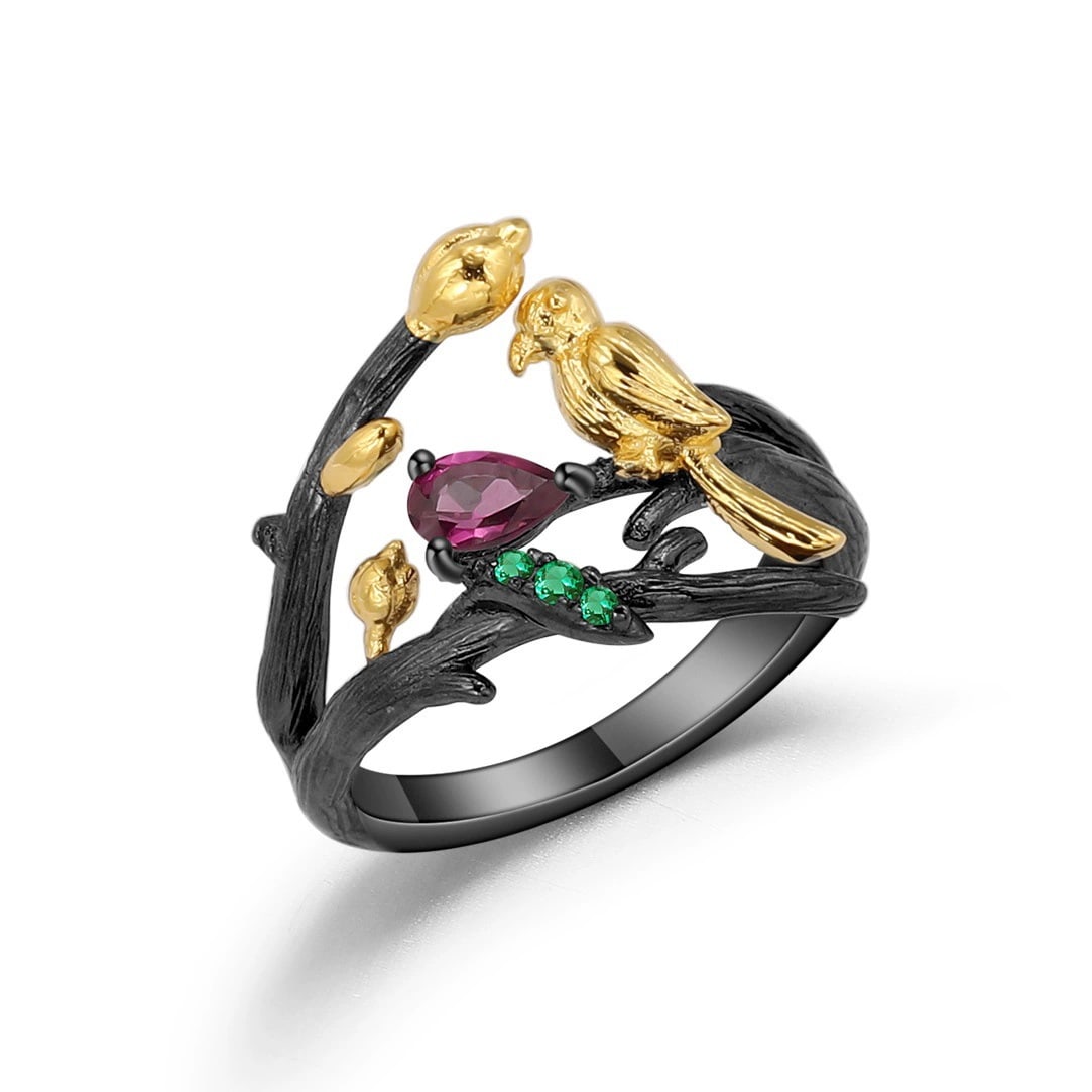 925 Sterling Silver Natural Rhodolite Garnet & Nano Emerald & Bird Ring: Ref:260821117 // gold content:925 sterling silver // ring size:7. 25us // // main gemstone:rhodolite garnet // shape:pear // carat weight: // color:red // treatment:natural // // adjacent gemstone 2