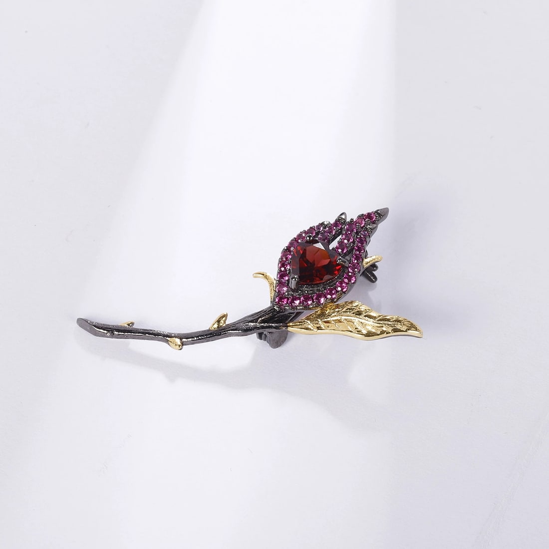 925 Sterling Silver Natural Garnet & Cubic Zirconia Brooch - 5