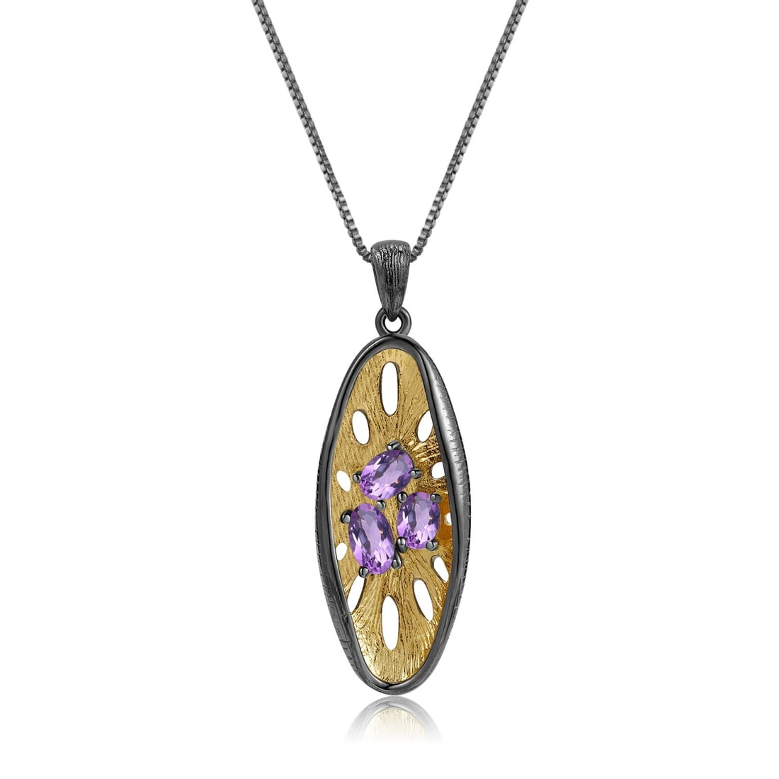 925 Sterling Silver Natural Amethyst Necklace: Ref:260821210 // gold content:925 sterling silver // main gemstone:amethyst // shape:oval // carat weight: // color:purple // treatment:natural // Condition: New Low Estimate: 370.00 High Estimate: