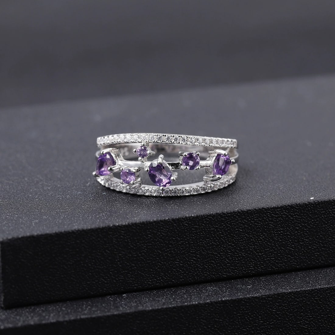 925 Sterling Silver Natural Amethyst & Cubic Zirconia Ring - 4