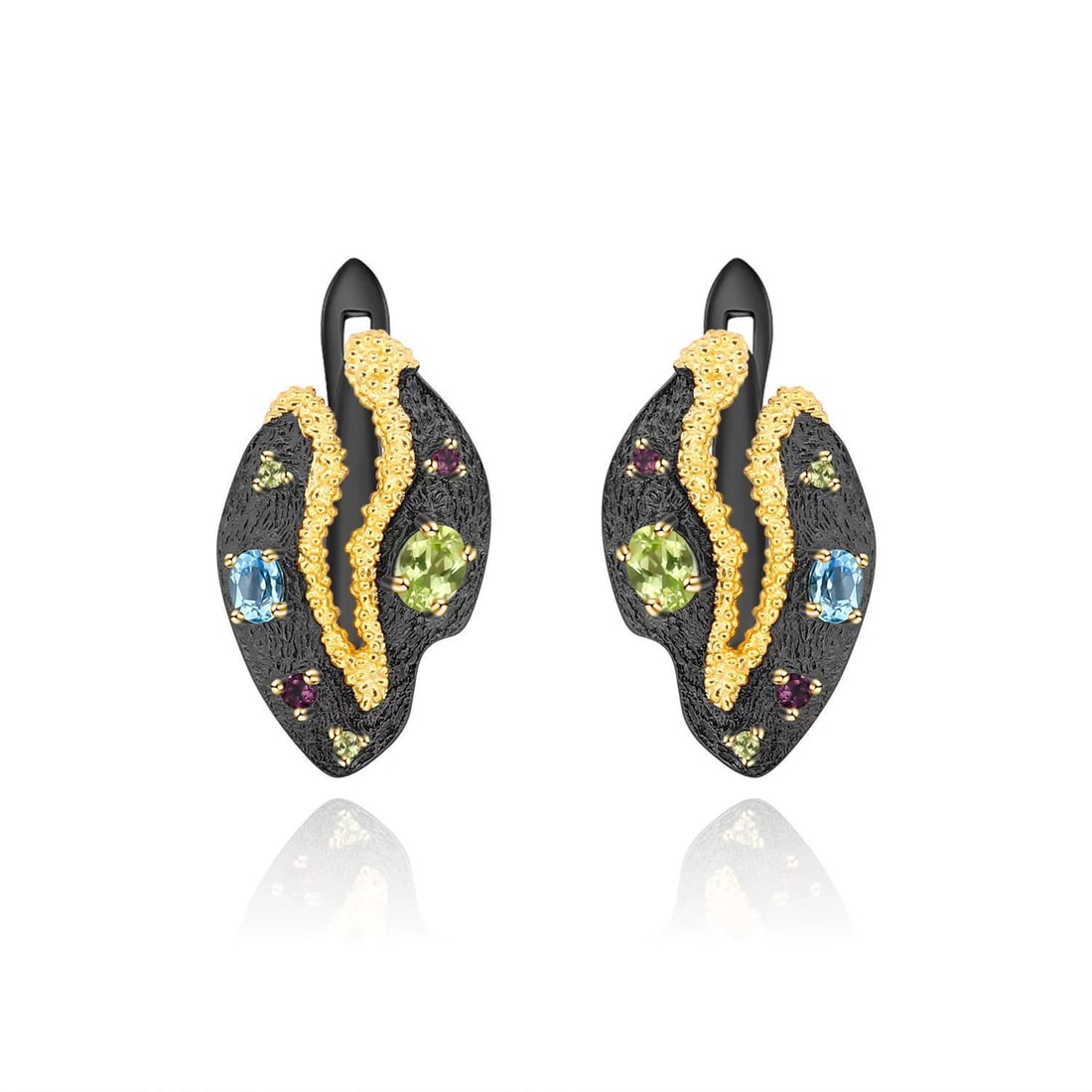 925 Sterling Silver Natural Peridot & Topaz Earrings: Ref:260821198 // gold content:925 sterling silver // main gemstone:peridot // shape:oval // carat weight: // color:green // treatment:natural // // adjacent gemstone 2 : topaz // shape:oval //