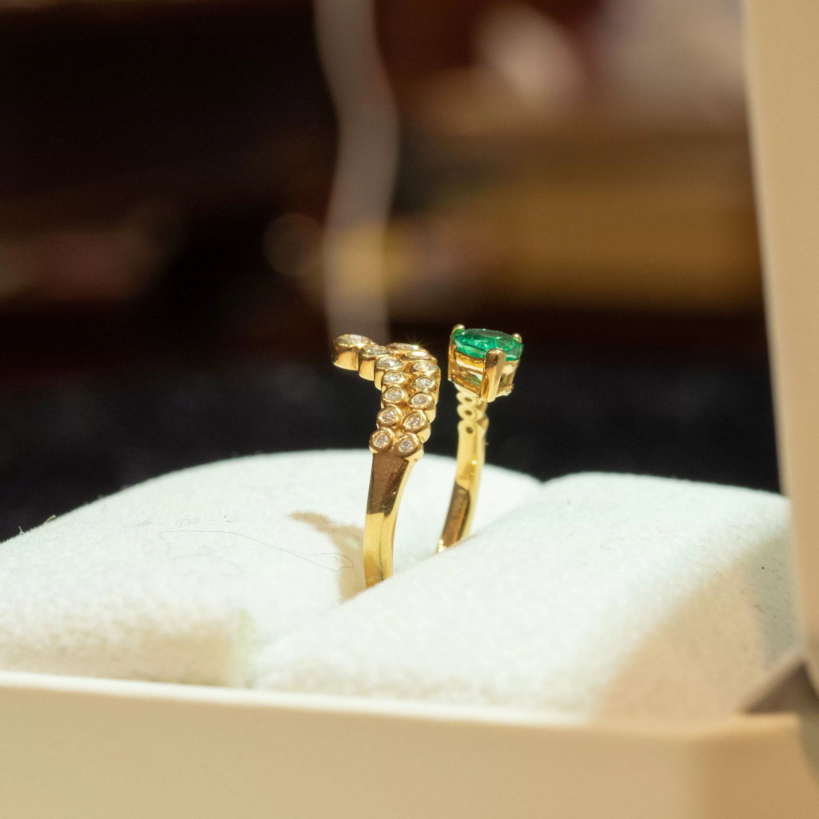 14k Gold 0.79 Ctw Natural Emerald & Diamond Ring - 2