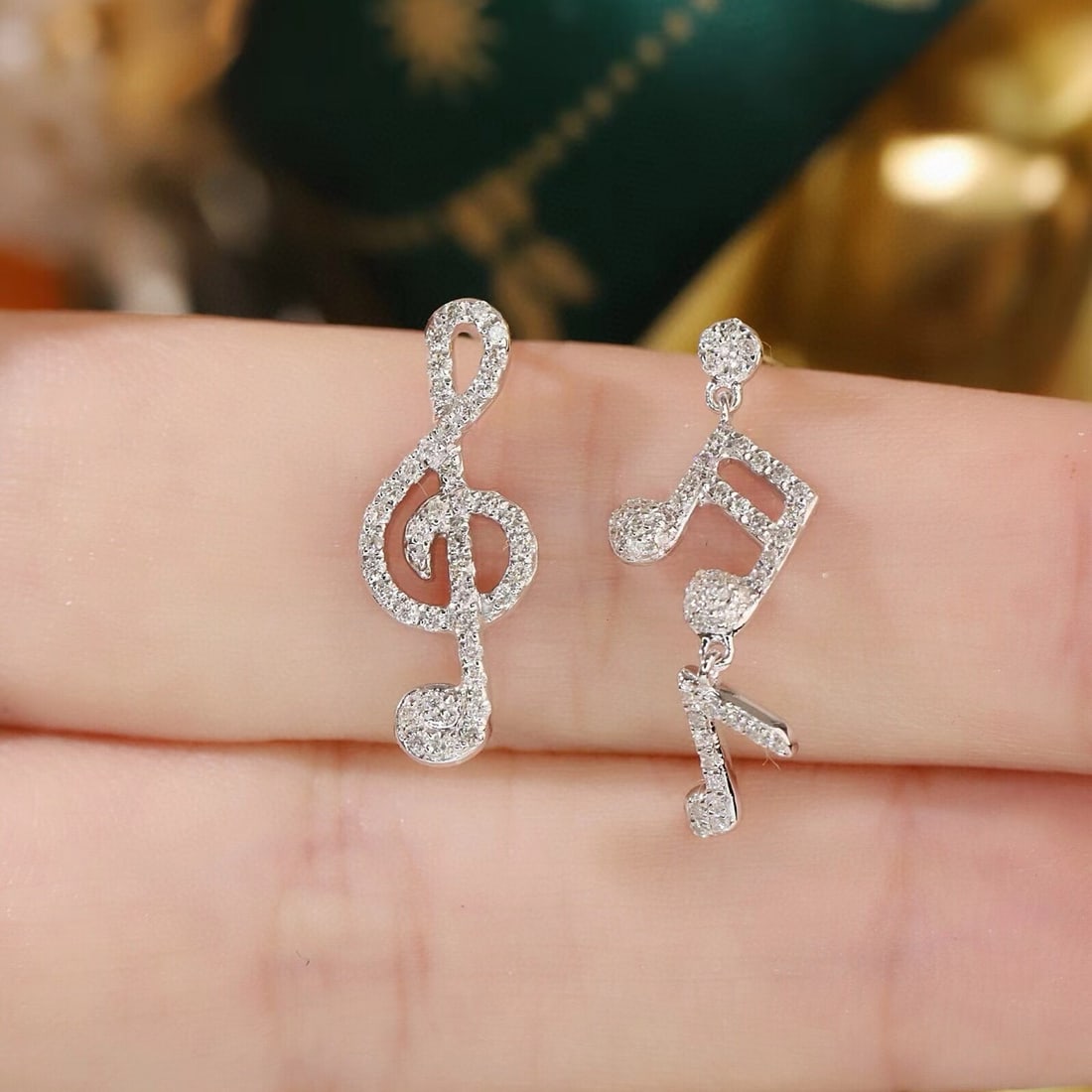 14k Gold 0.36 Ct Natural H Diamond Earrings - 2