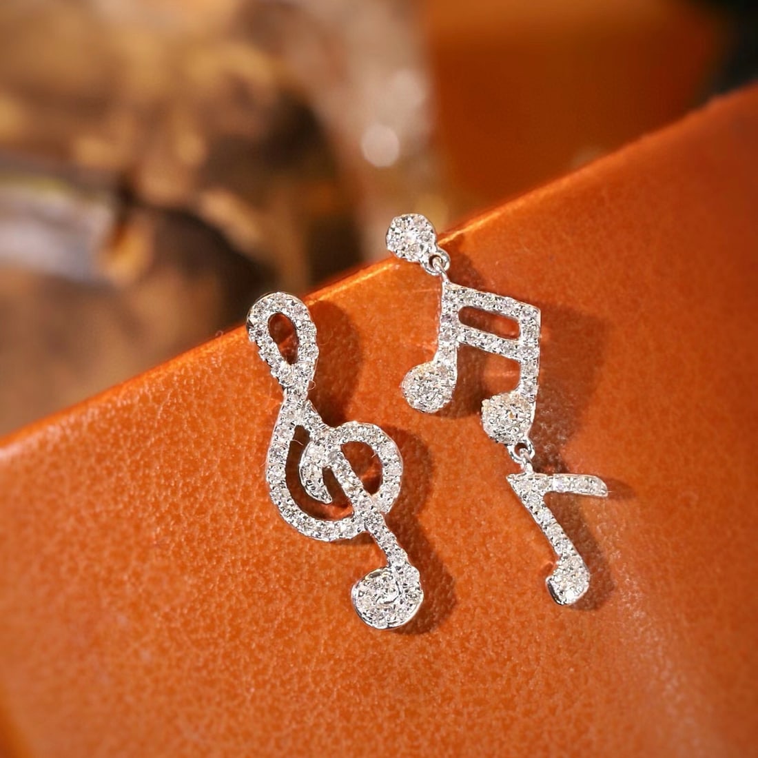 14k Gold 0.36 Ct Natural H Diamond Earrings - 4