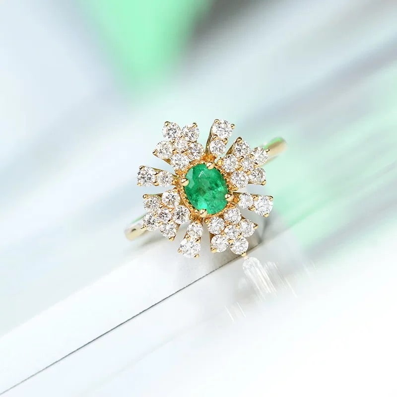 14k Gold 1.15 Ctw Natural Emerald & Diamond Ring - 3