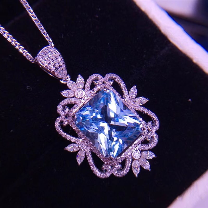 14k Gold 6.1 Ct Natural Aquamarine & Diamond Pendant( Without Chain ) - 4