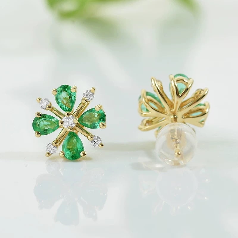 14k Gold 1.08 Ctw Natural Emerald & Diamond Earrings - 2