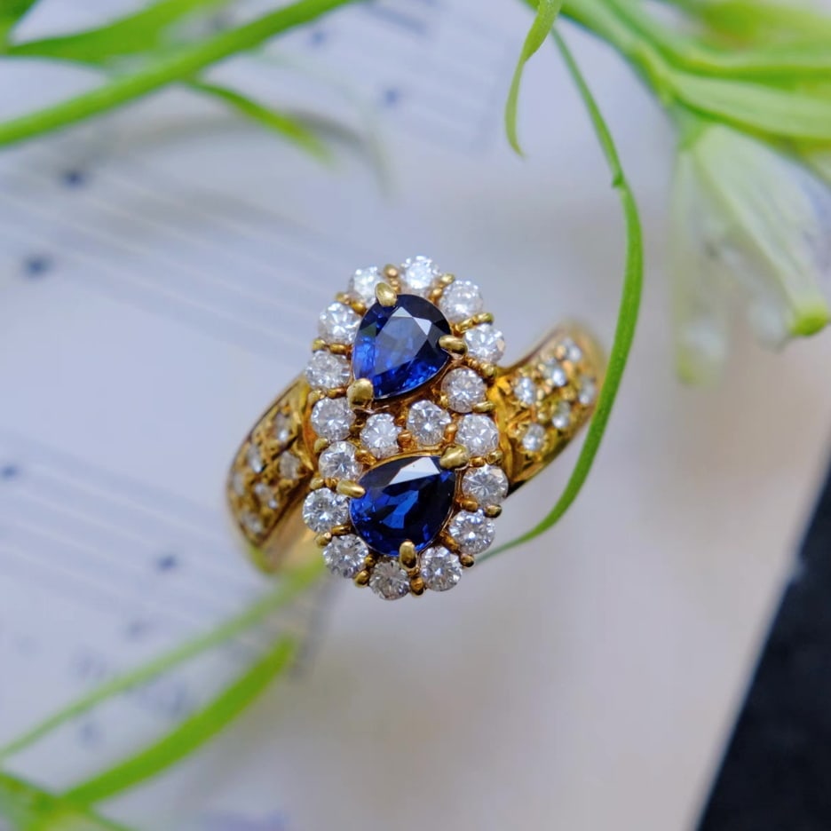 14k Gold 1.68 Ctw Vivid Blue Natural Sapphire & Diamond Ring: Ref:230967134 // gold content:14k gold // ring size:7. 25us // // main gemstone:sapphire // shape:pear // carat weight:1. 0ct // color:vivid blue // treatment:natural // // adjacent gemstone 2 :