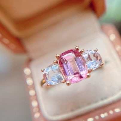 14k Gold 2.45 Ct Natural Tourmaline Ring: Ref:230967156 // gold content:14k gold // ring size:7. 25us // // main gemstone:tourmaline // shape:cushion // carat weight:2. 45ct // color:pink // treatment:natural // Condition: New High Estimate:
