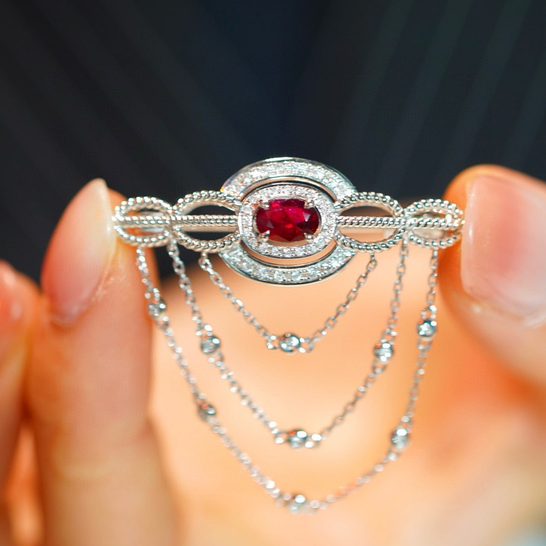 14k Gold 0.50 Ct Natural Ruby & Diamond Brooch/pendant( Without Chain ): Ref:230967178 // gold content:14k gold // main gemstone:ruby // shape:oval // carat weight:0. 50ct // color:pigeonblood red // treatment:natural // // adjacent gemstone 2 : diamond // shape:round //