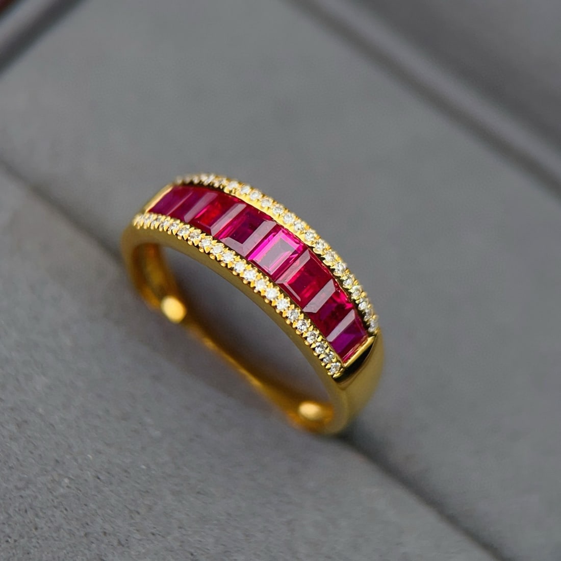 14k Gold 2.2 Ct Natural Ruby & Diamond Ring - 2