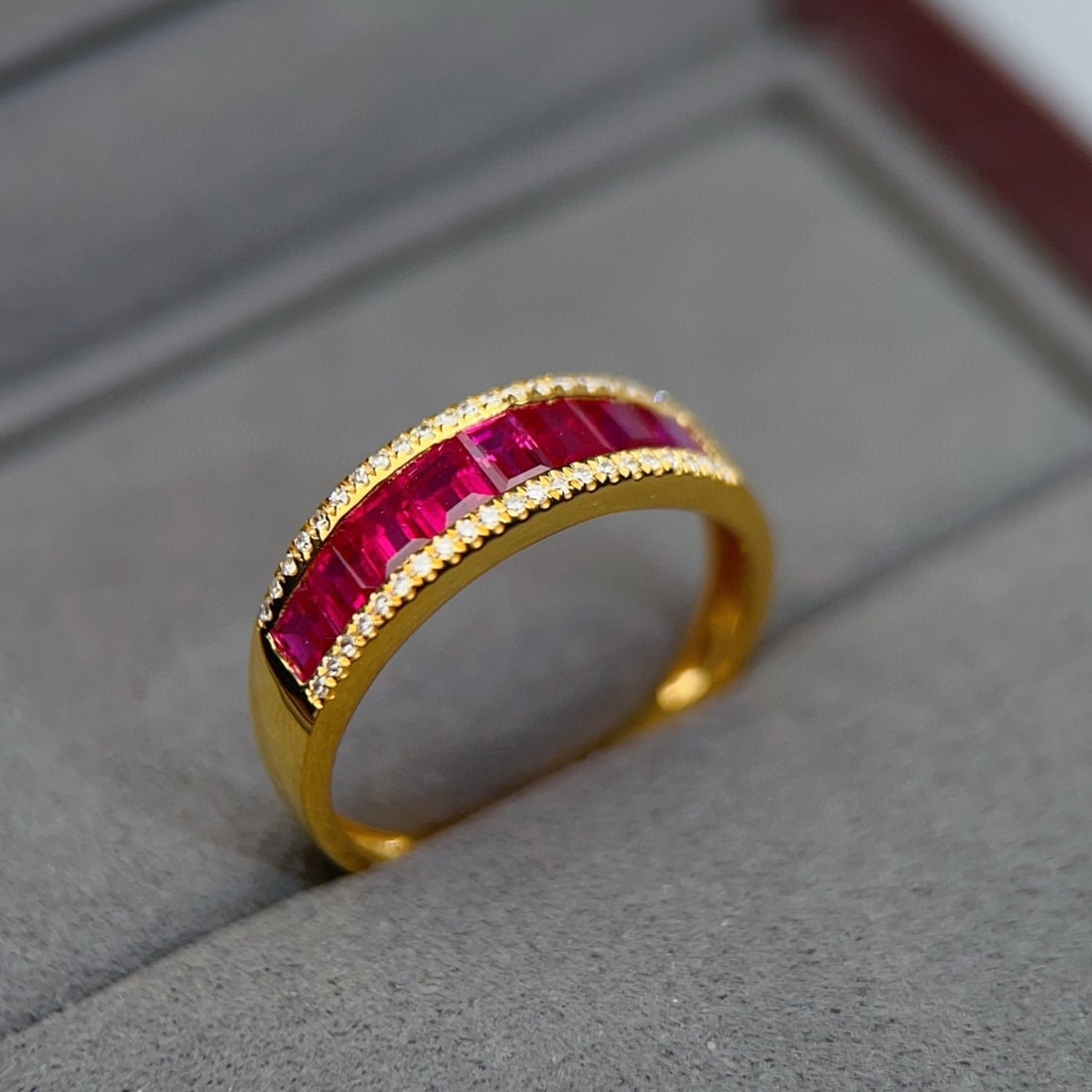 14k Gold 2.2 Ct Natural Ruby & Diamond Ring - 3