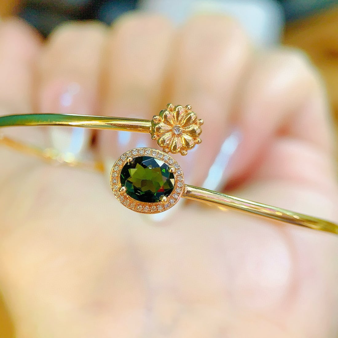 14k Gold 1.35 Ctw Natural Tourmaline & Diamond Bangle - 4