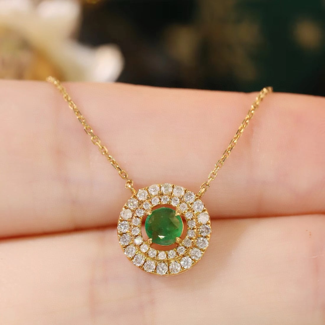 14k Gold 0.60 Ctw Natural Emerald & Diamond Necklace - 6