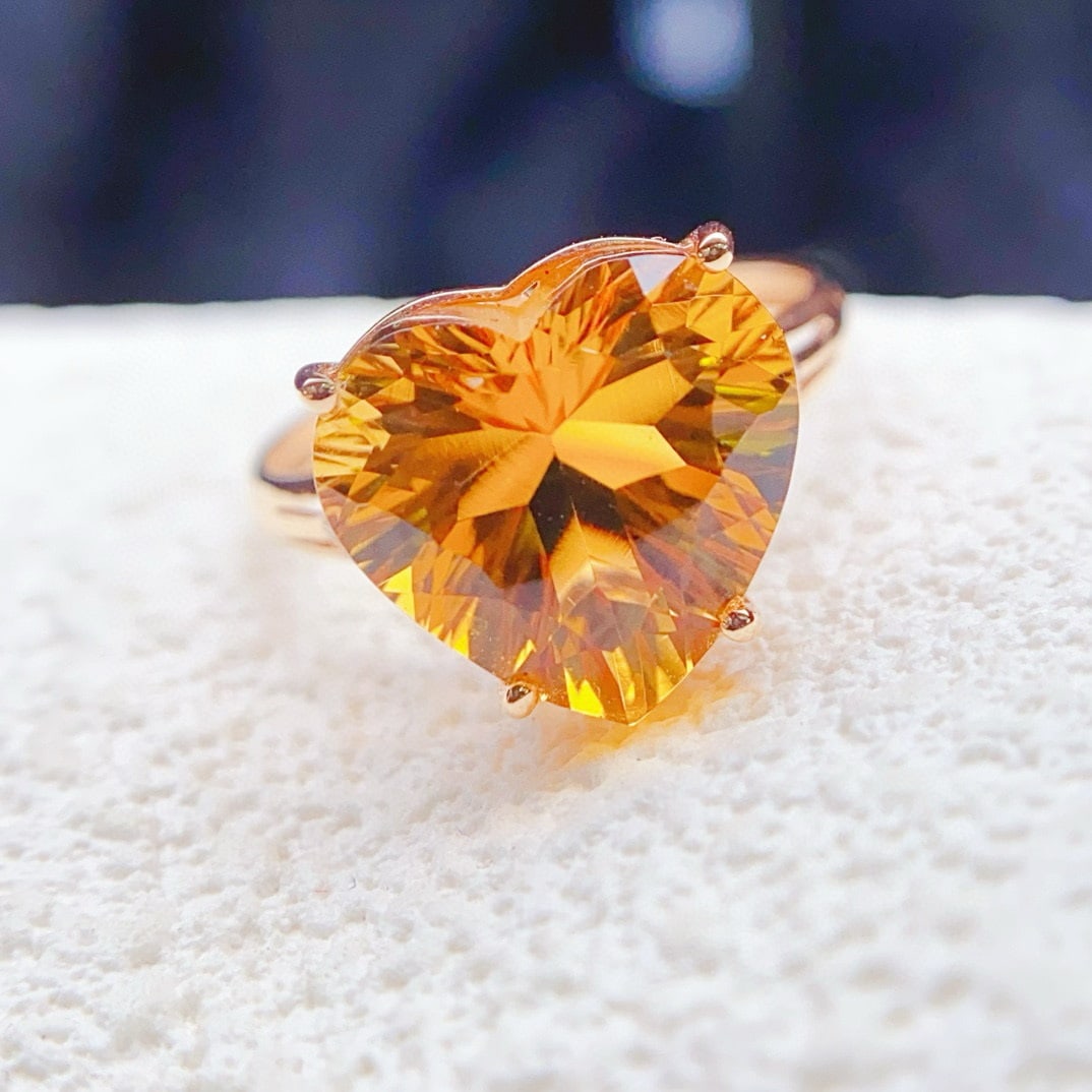 14k Gold 5.24 Ctw Natural Citrine & Diamond Ring - 2